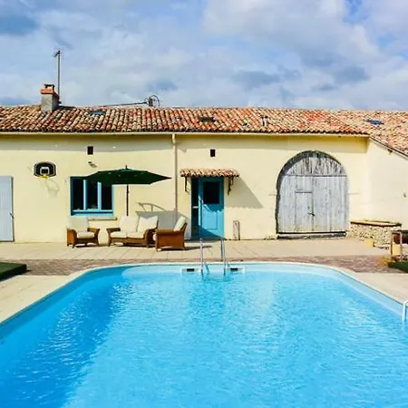 La Retreat *